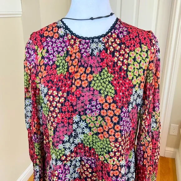 Floral Multicolor Dress - Picture 2 of 7